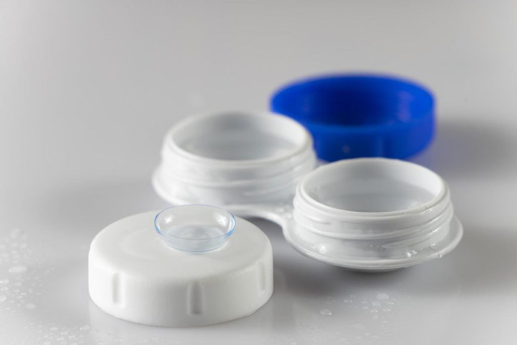 How To Correctly Store Your Contacts